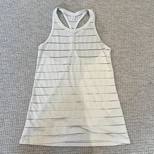 Athleta XS white workout top